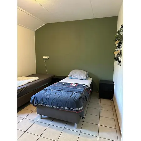Holiday home Spacious Ground-floor In *