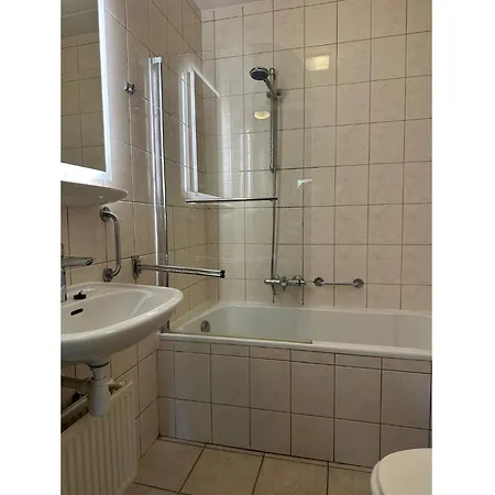 Spacious Ground-floor In *