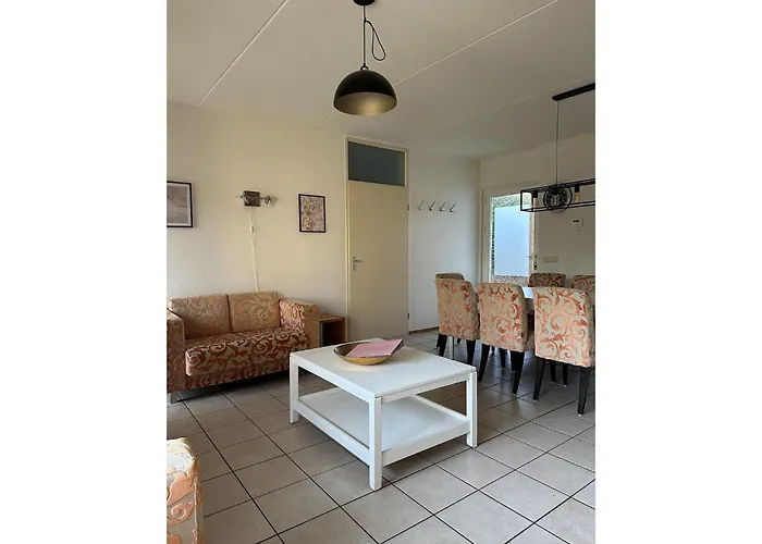 Spacious Ground-floor In Сasa de vacaciones