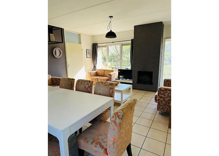 Spacious Ground-floor In Сasa de vacaciones