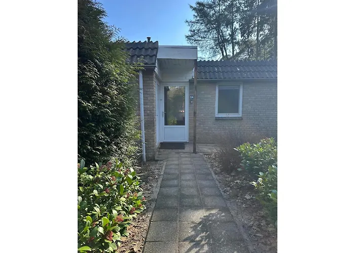 Spacious Ground-floor In Ferienhaus *